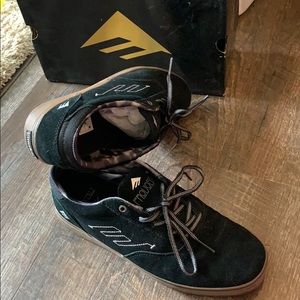 Emerica The Provost in Black gum size 10